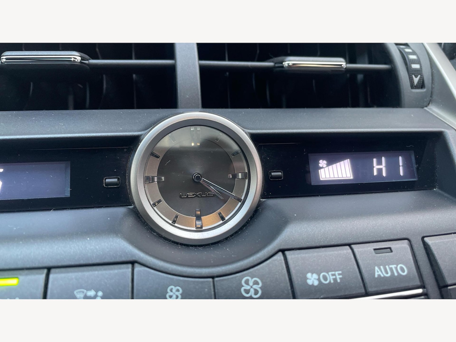 Used Lexus NX 2016 for sale - 77625755: Photo 24