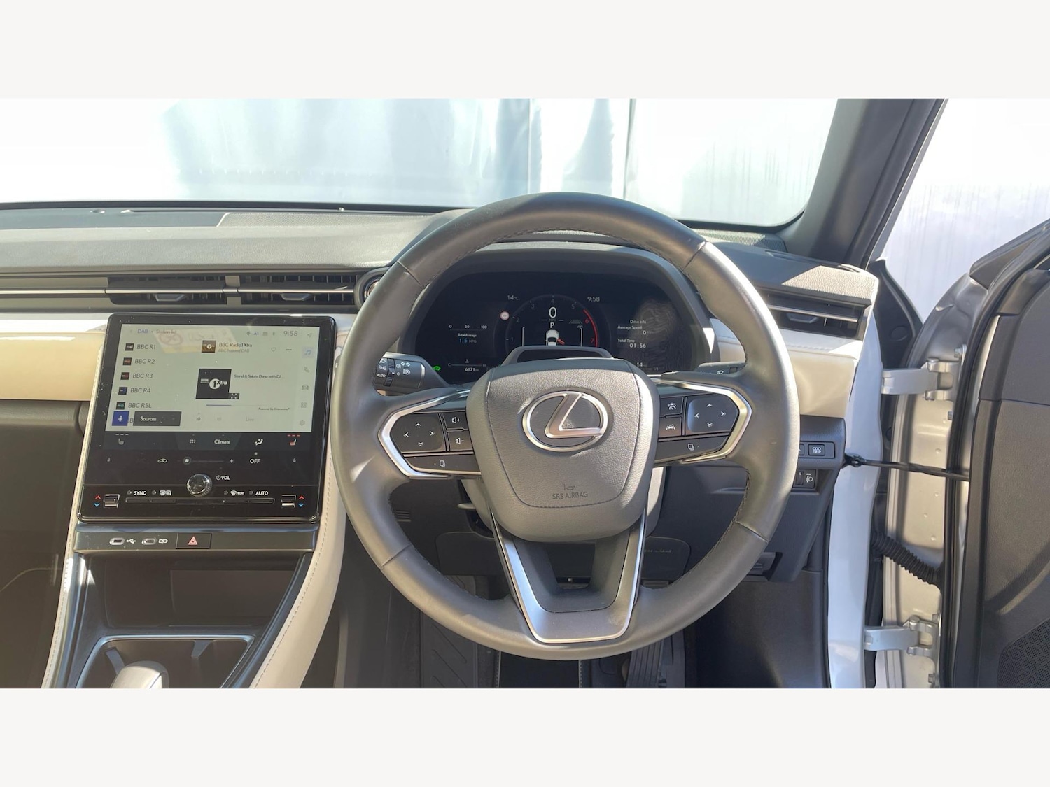 Used Lexus LBX 2024 for sale - 76121411: Photo 10