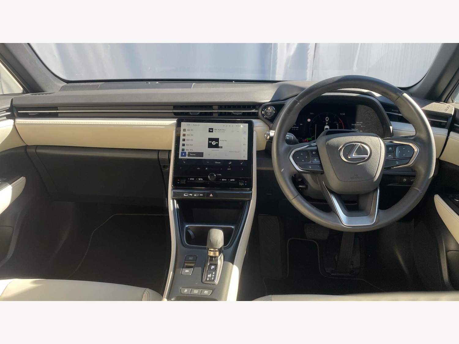 Used Lexus LBX 2024 for sale - 76121411: Photo 9
