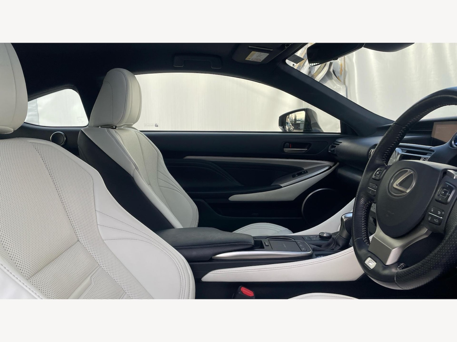 Used Lexus RC 2019 for sale - 76715447: Photo 15