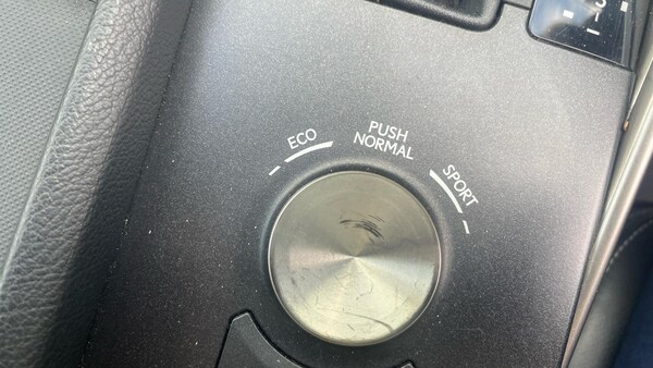 Used Lexus IS 2015 for sale - 76174619: Photo 35