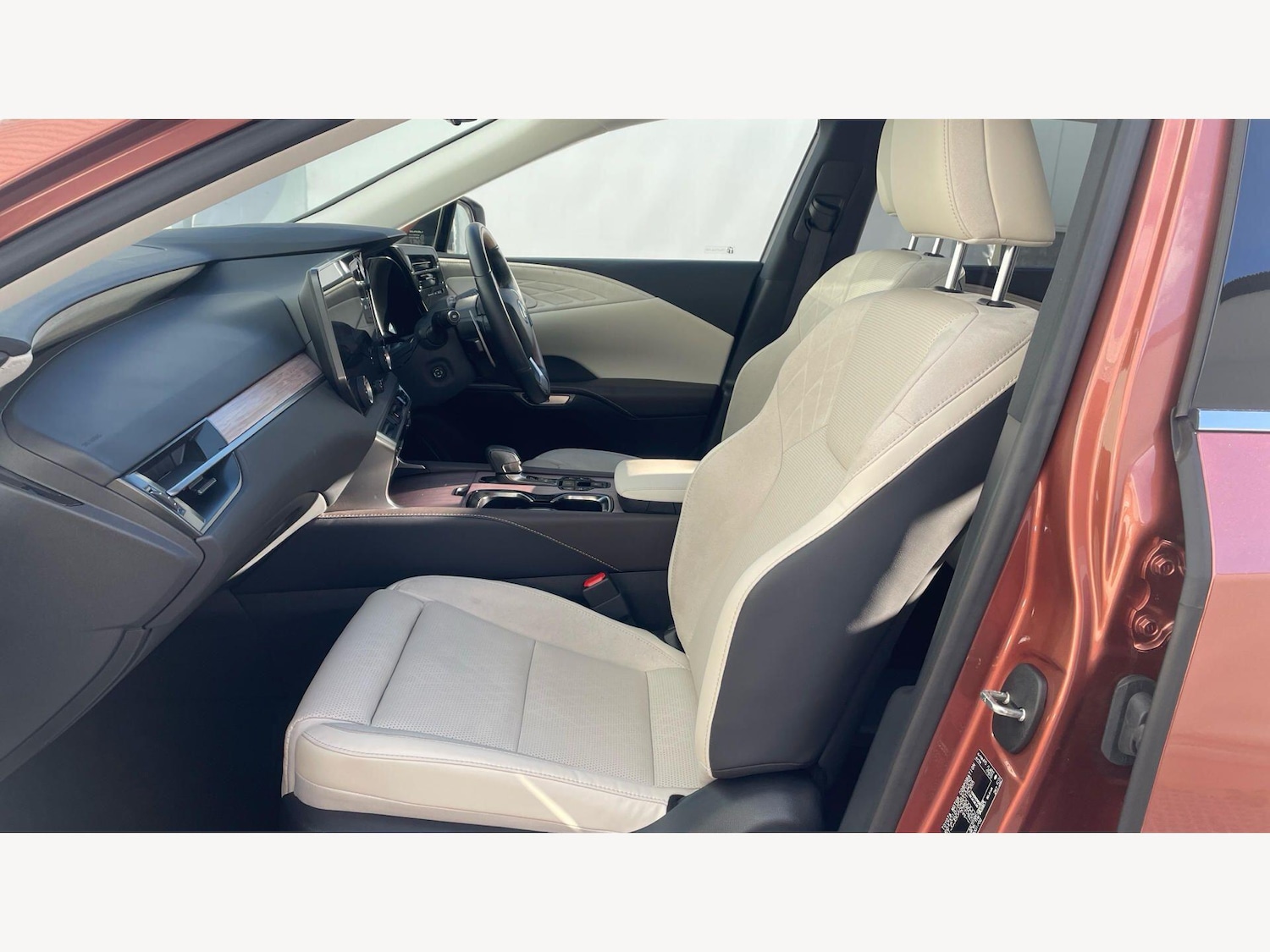 Used Lexus RX 2024 for sale - 77898198: Photo 8