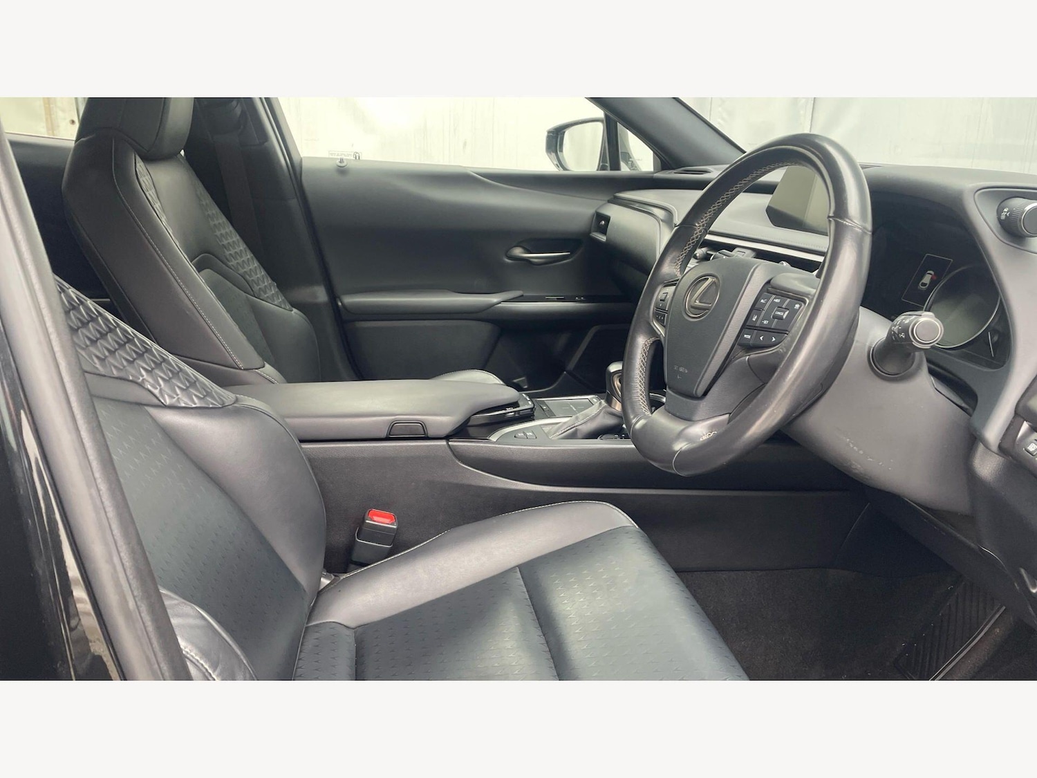 Used Lexus UX 2021 for sale - 78220040: Photo 15