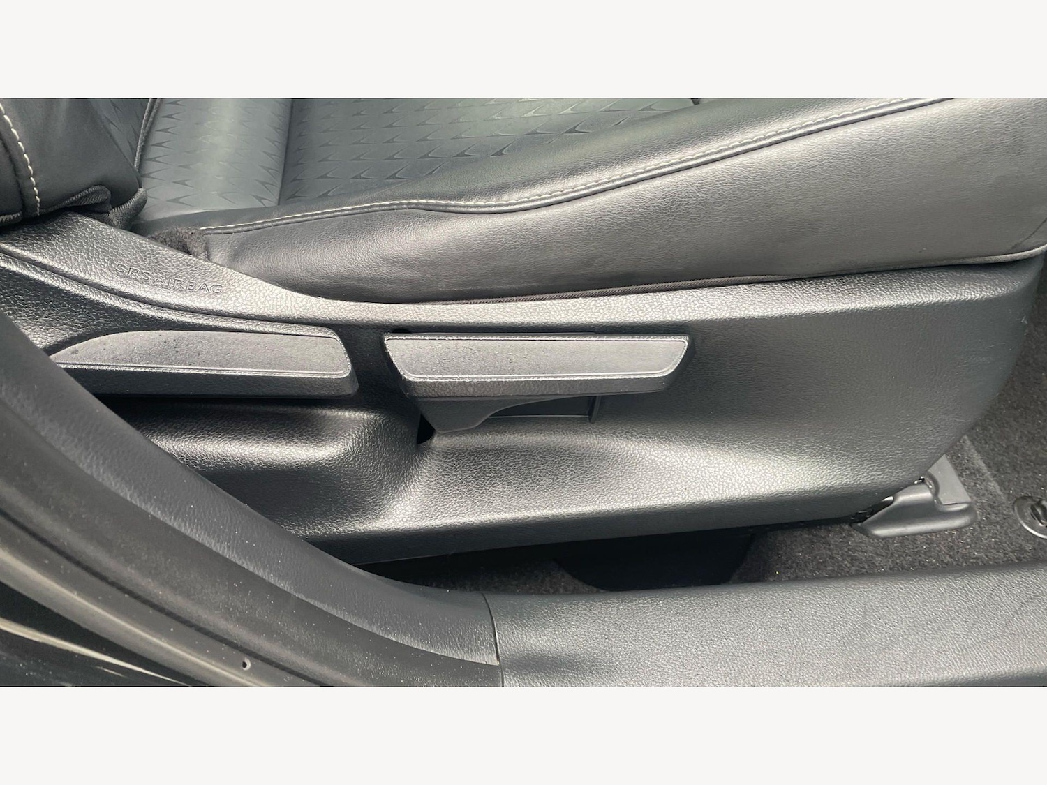 Used Lexus UX 2021 for sale - 78220040: Photo 31