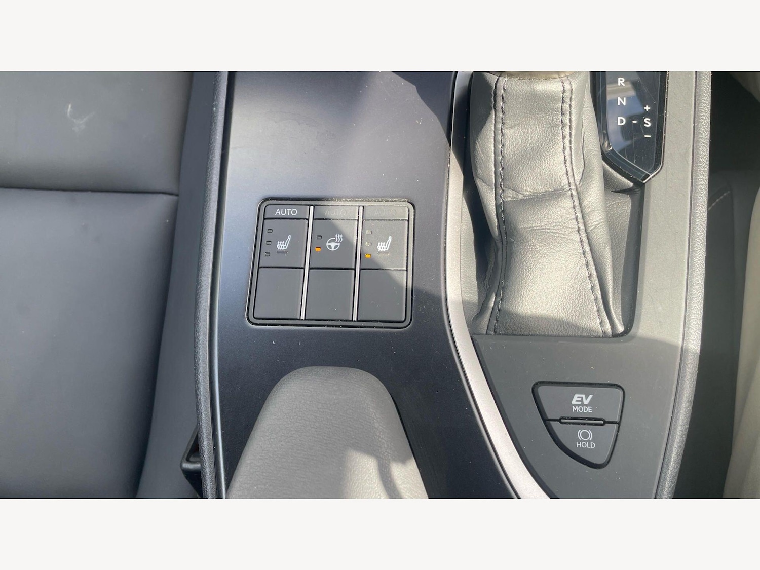 Used Lexus UX 2023 for sale - 78085781: Photo 24