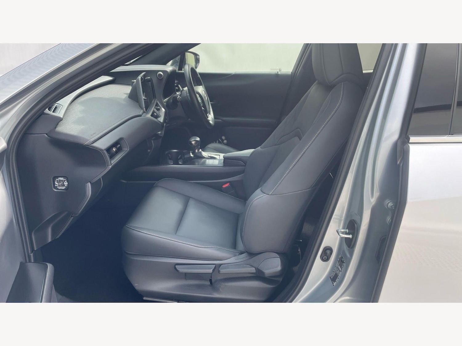 Used Lexus UX 2023 for sale - 78085781: Photo 8