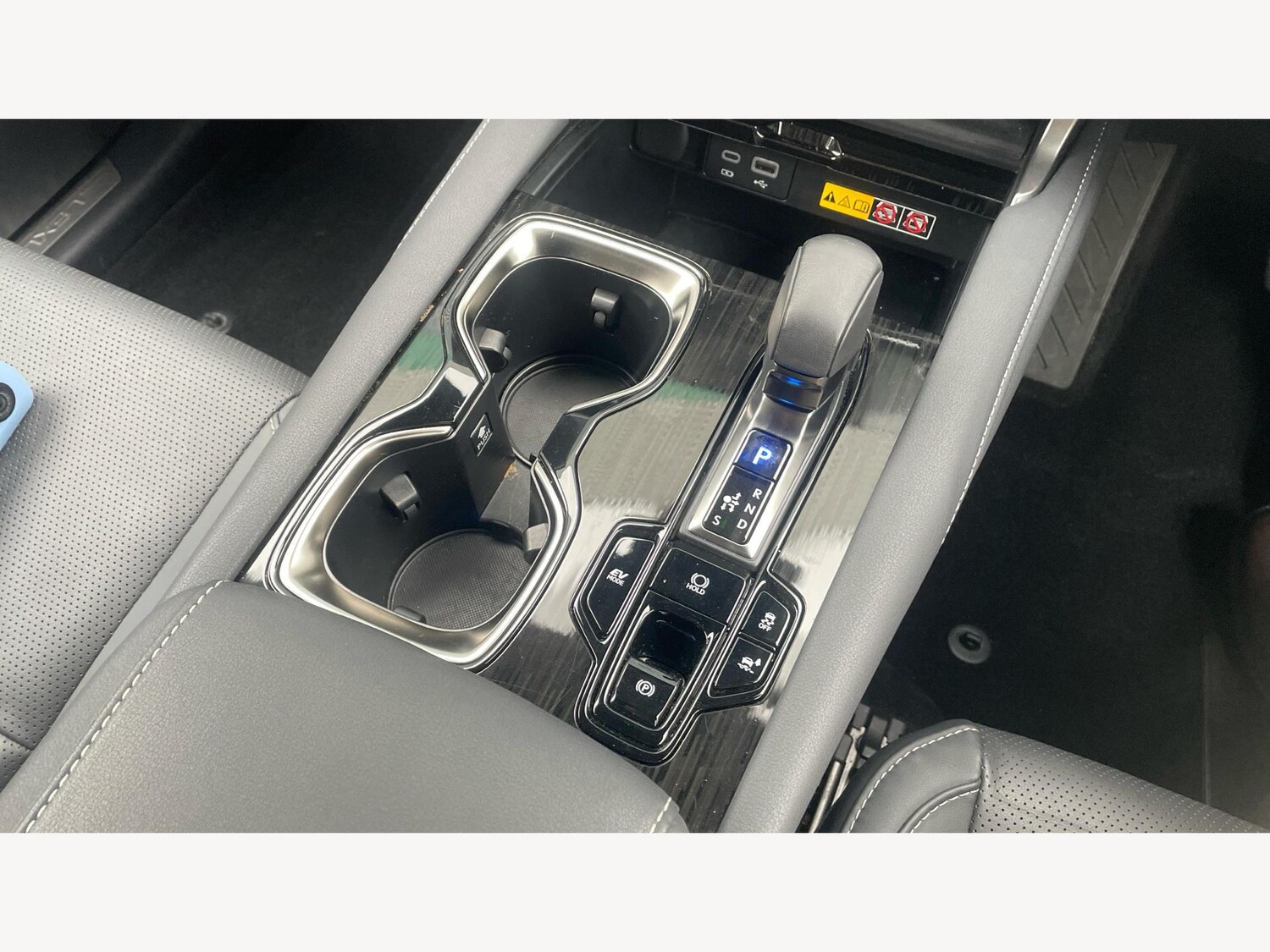 Used Lexus RX 2023 for sale - 76397917: Photo 26