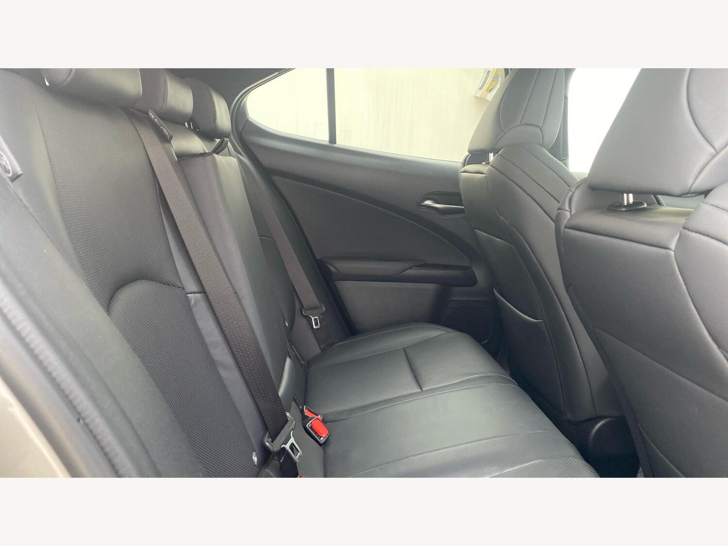 Used Lexus UX 2024 for sale - 76701444: Photo 11