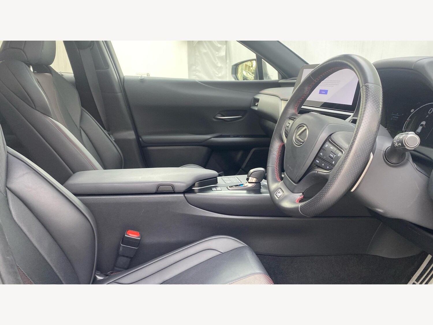 Used Lexus UX 2024 for sale - 76701444: Photo 15