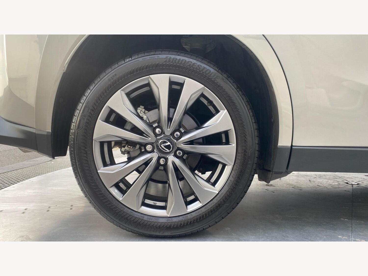 Used Lexus UX 2024 for sale - 76701444: Photo 21