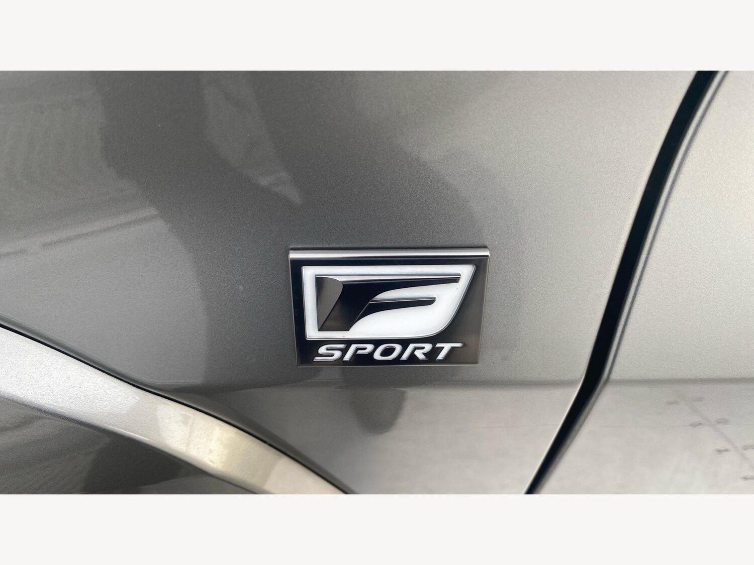 Used Lexus UX 2024 for sale - 76701444: Photo 32