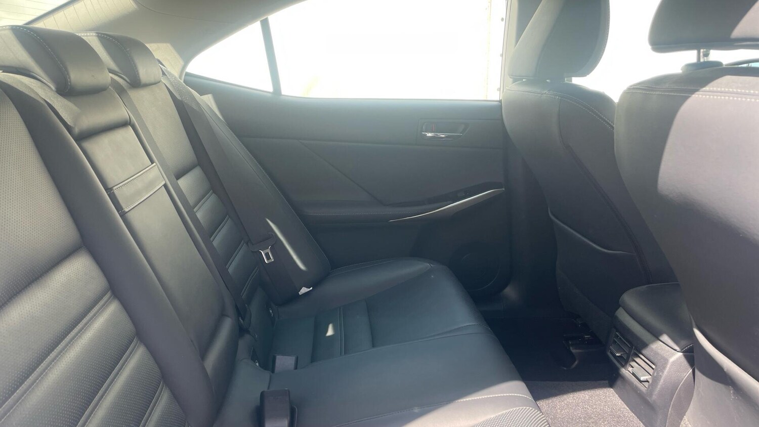 Used Lexus IS 2015 for sale - 78157046: Photo 9