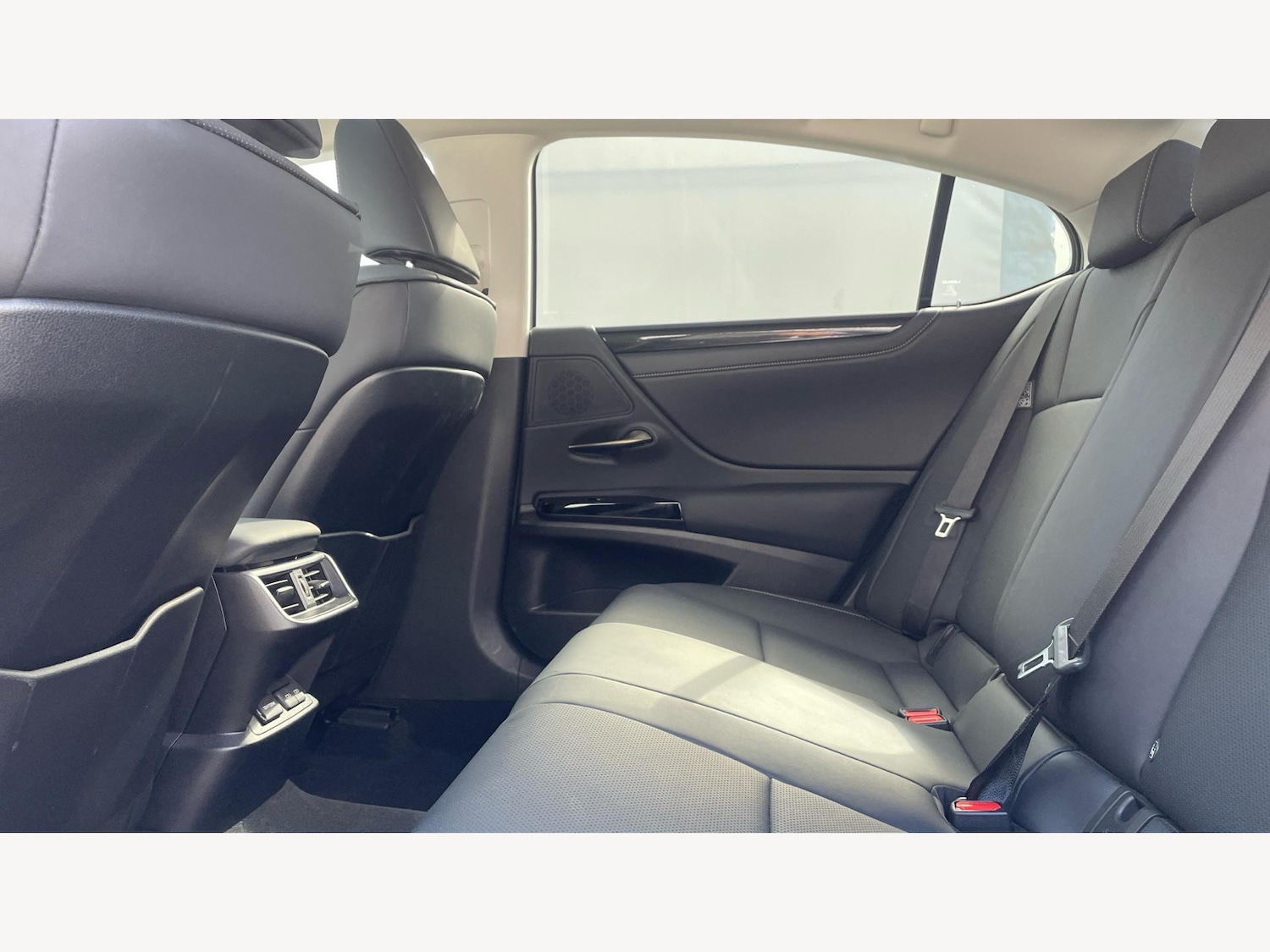 Used Lexus ES 2023 for sale - 76380677: Photo 16