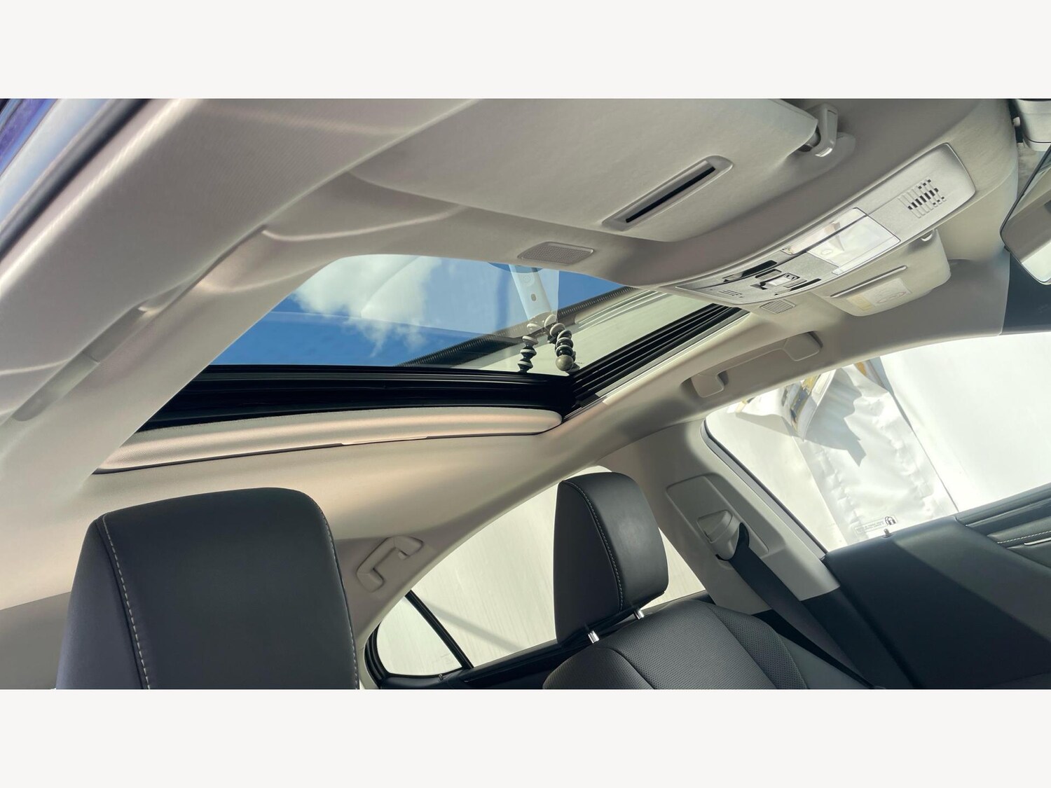 Used Lexus ES 2023 for sale - 76380677: Photo 27