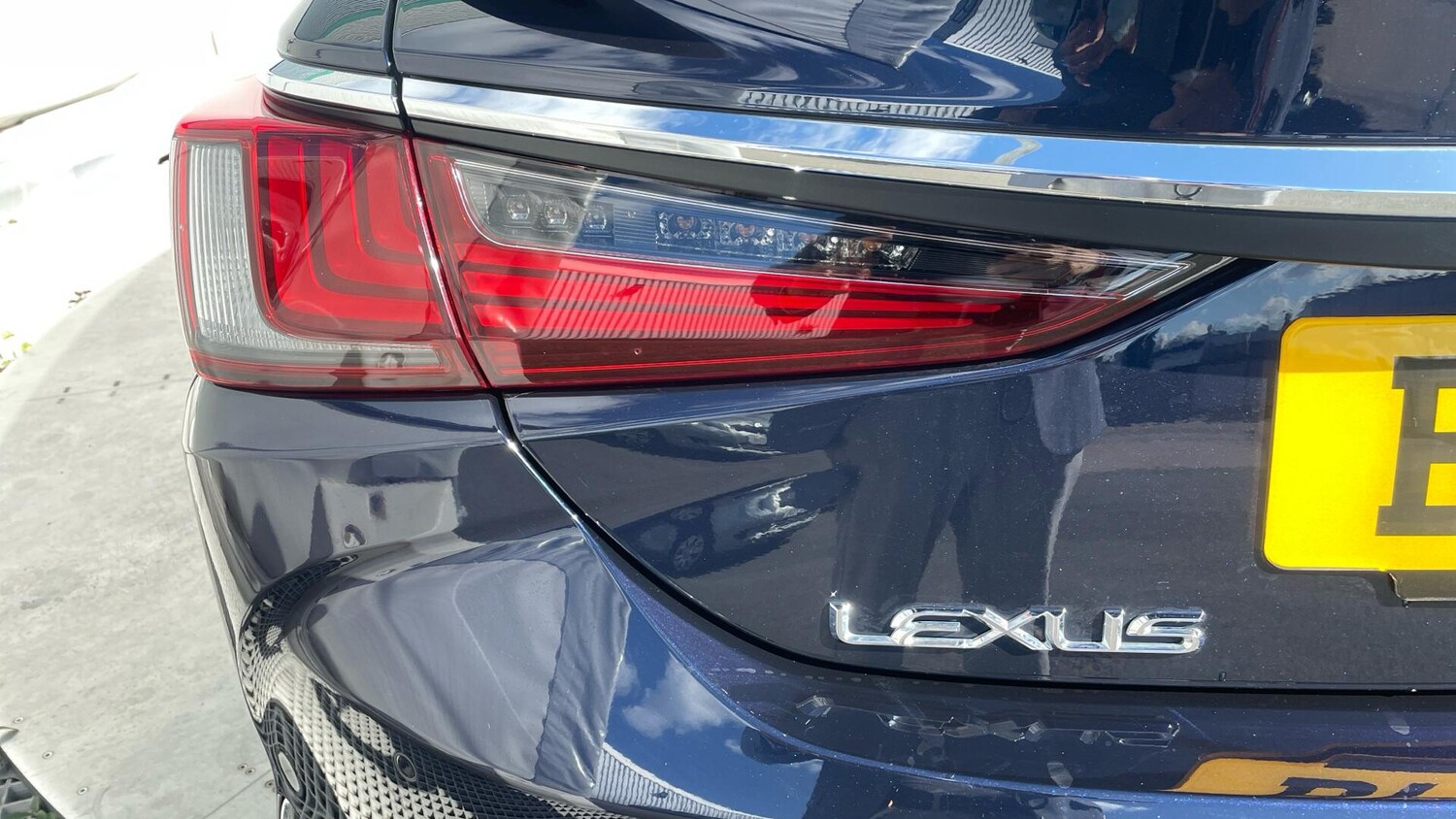 Used Lexus ES 2023 for sale - 76380677: Photo 47