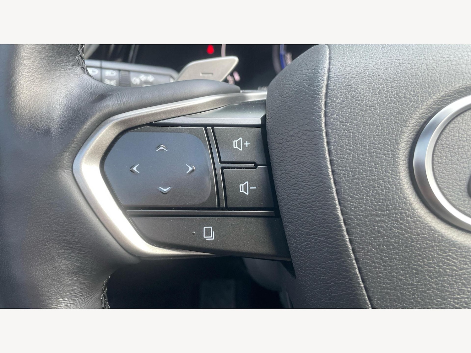 Used Lexus RX 2024 for sale - 77238212: Photo 30