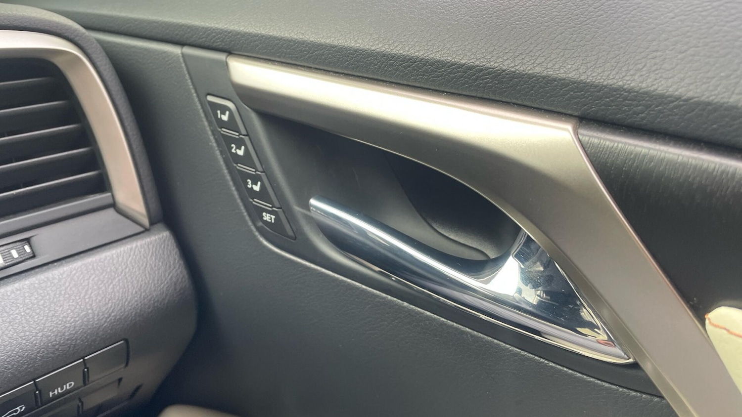 Used Lexus RX 2022 for sale - 77102030: Photo 32