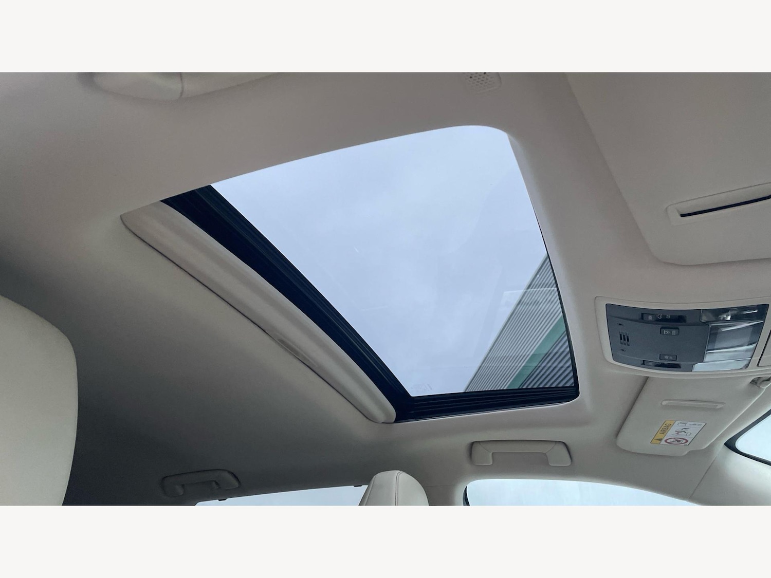 Used Lexus RX L 2021 for sale - 76584871: Photo 28