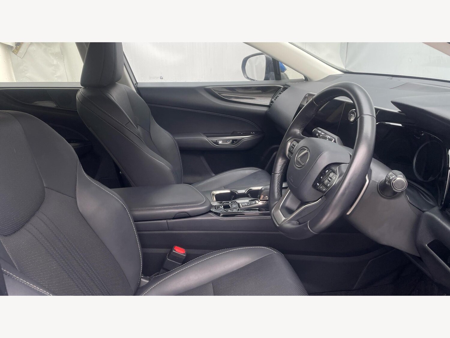 Used Lexus NX for sale - 77242637: Photo 15