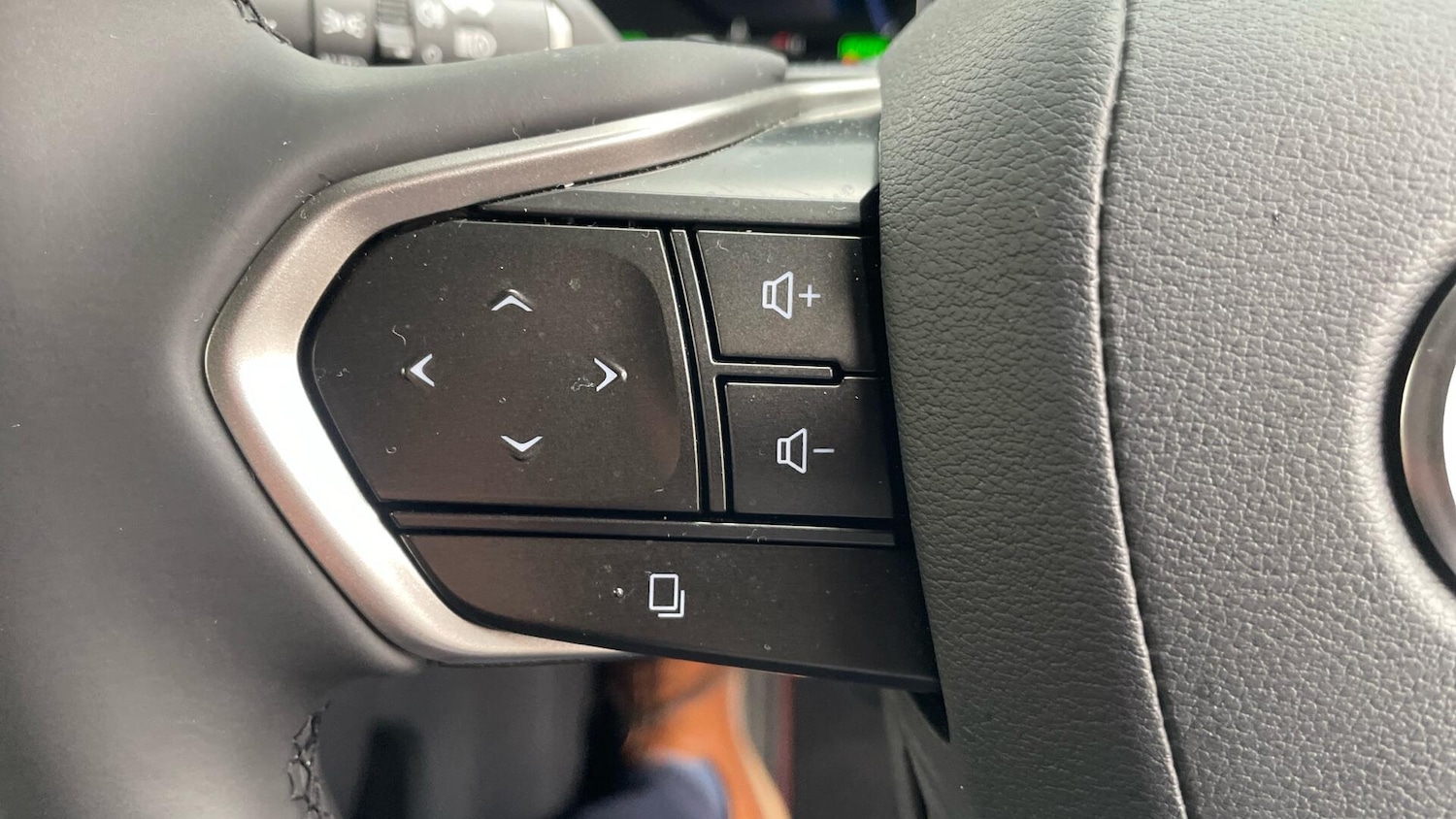 Used Lexus LBX 2025 for sale - 77343910: Photo 44