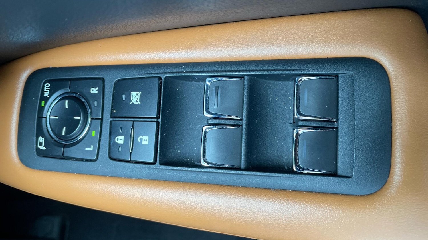 Used Lexus RX 2020 for sale - 78007233: Photo 33