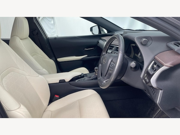 Used Lexus UX 2019 for sale - 76122784: Photo 15