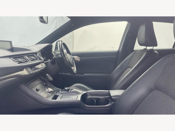 Used Lexus CT 2017 for sale - 76250976: Photo 8