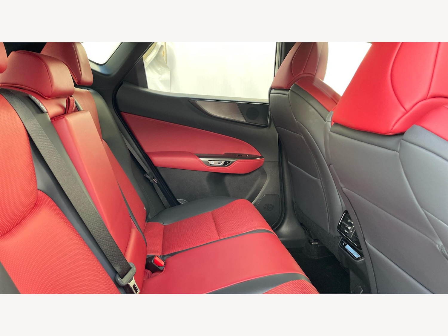 Used Lexus NX 2024 for sale - 76942504: Photo 11