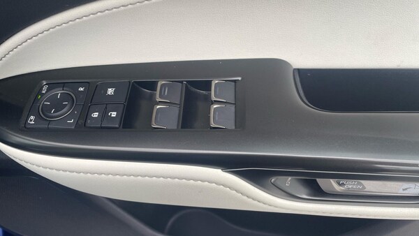 Used Lexus NX 2023 for sale - 76060502: Photo 31