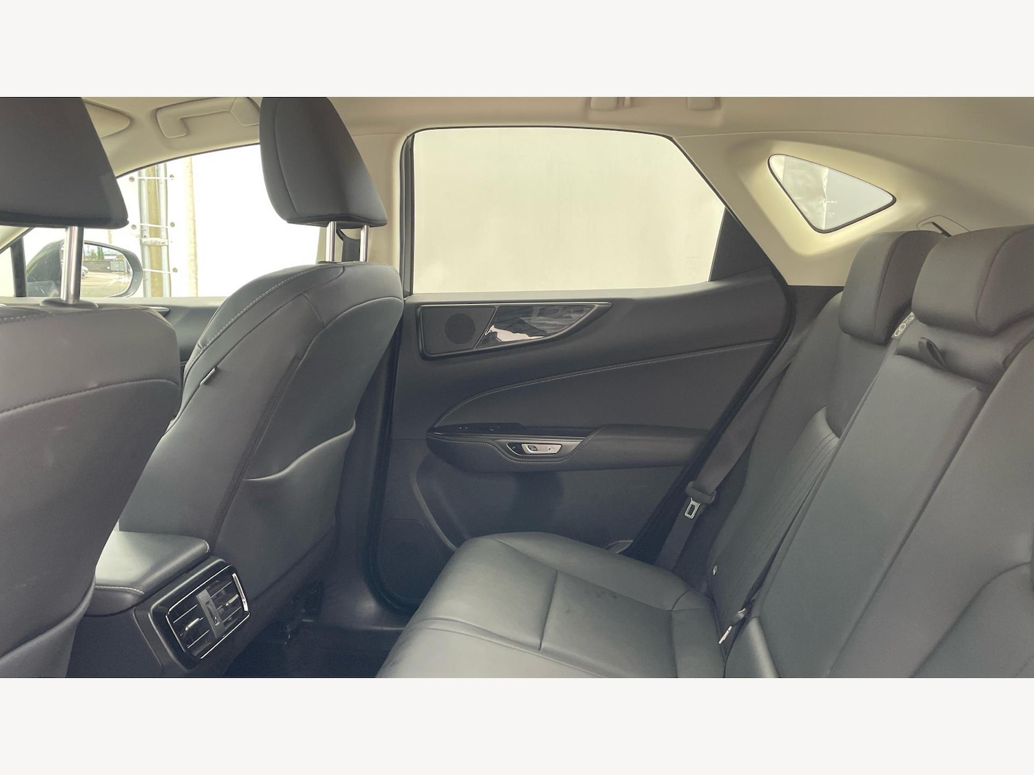 Used Lexus NX 2023 for sale - 76512252: Photo 16