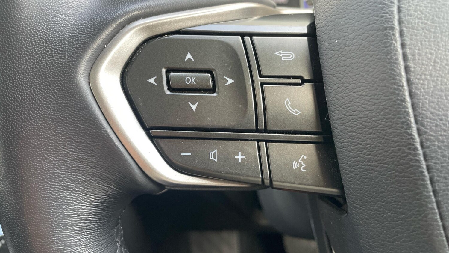 Used Lexus NX 2023 for sale - 76512252: Photo 55