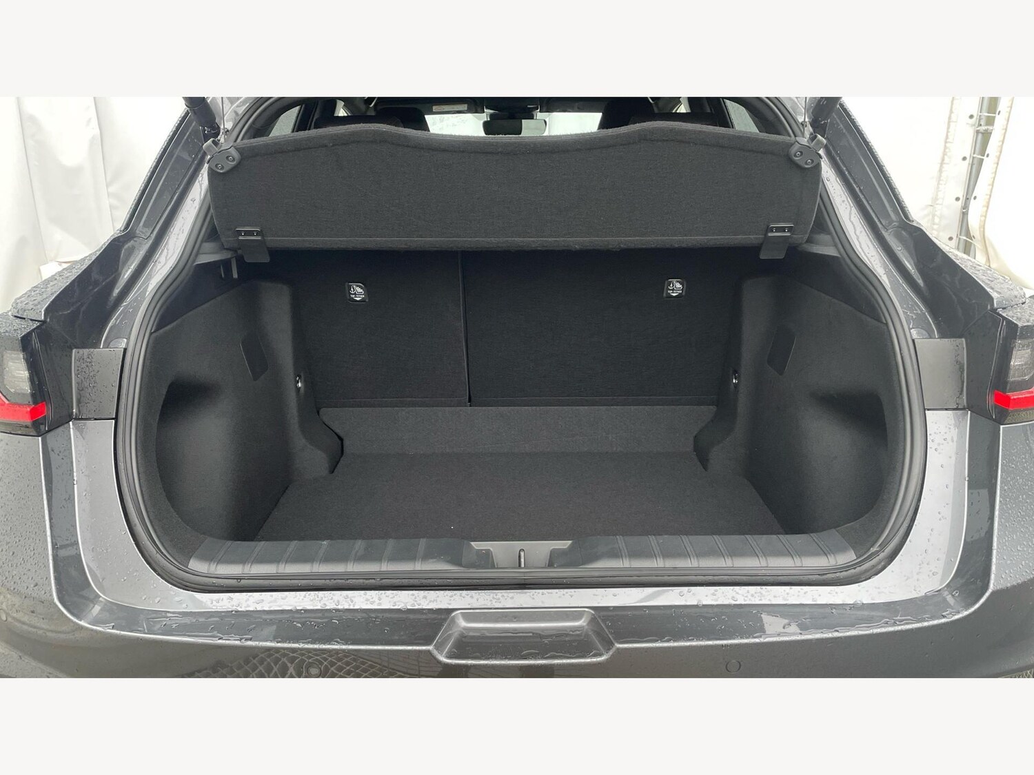 Used Lexus LBX 2024 for sale - 77344357: Photo 17