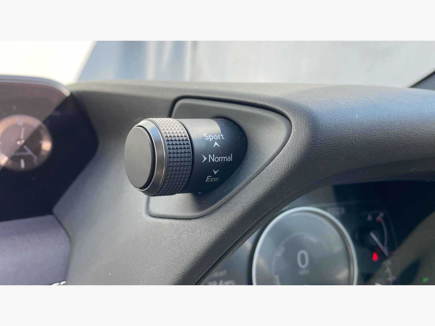 Used Lexus UX 2020 for sale - 77957574: Photo 24