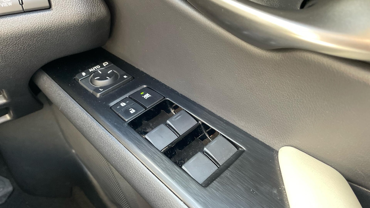 Used Lexus UX 2020 for sale - 77957574: Photo 41
