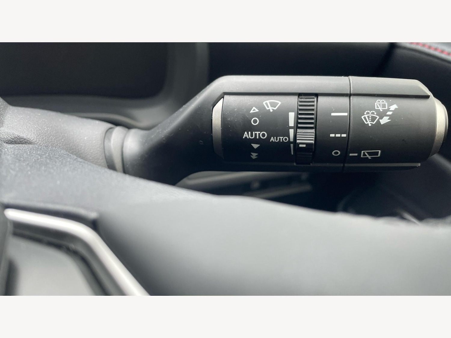 Used Lexus LBX 2024 for sale - 77130791: Photo 31