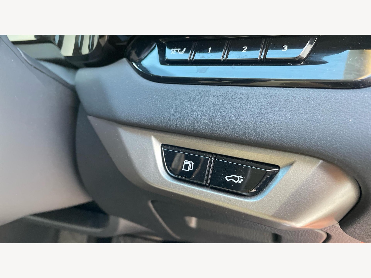 Used Lexus RX 2024 for sale - 77377607: Photo 31