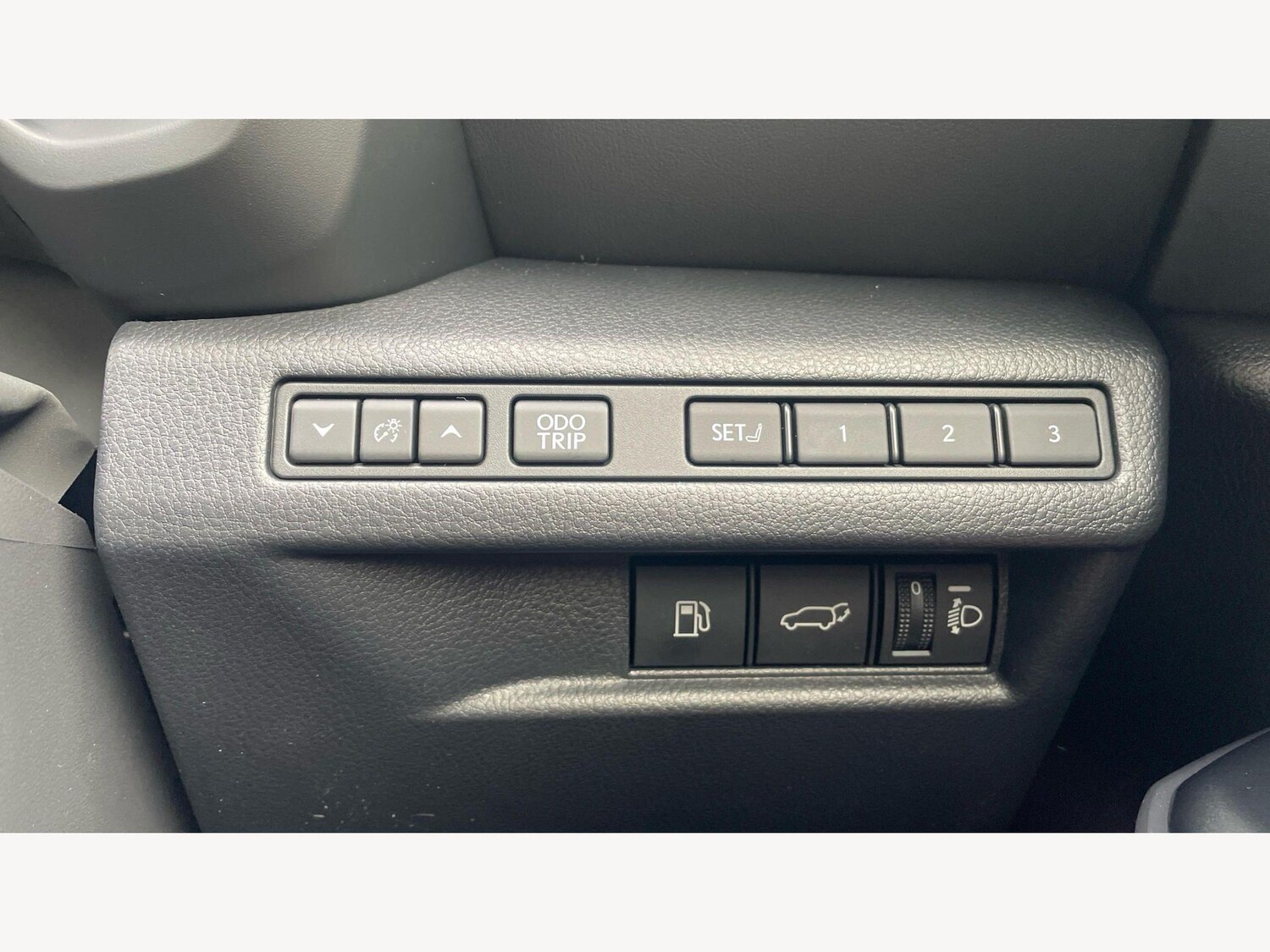 Used Lexus LBX 2025 for sale - 77925996: Photo 31