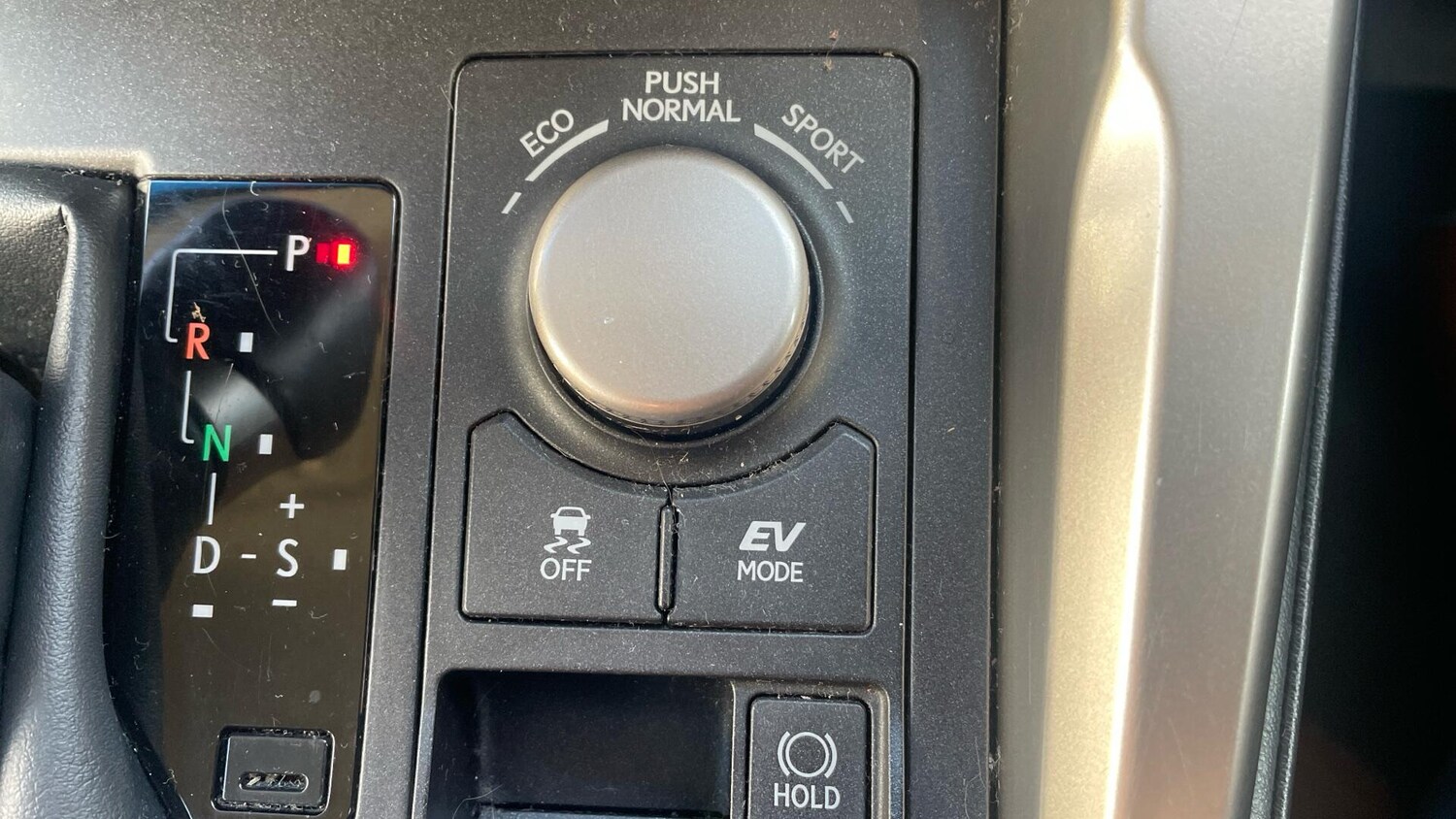 Used Lexus NX 2017 for sale - 77807693: Photo 47