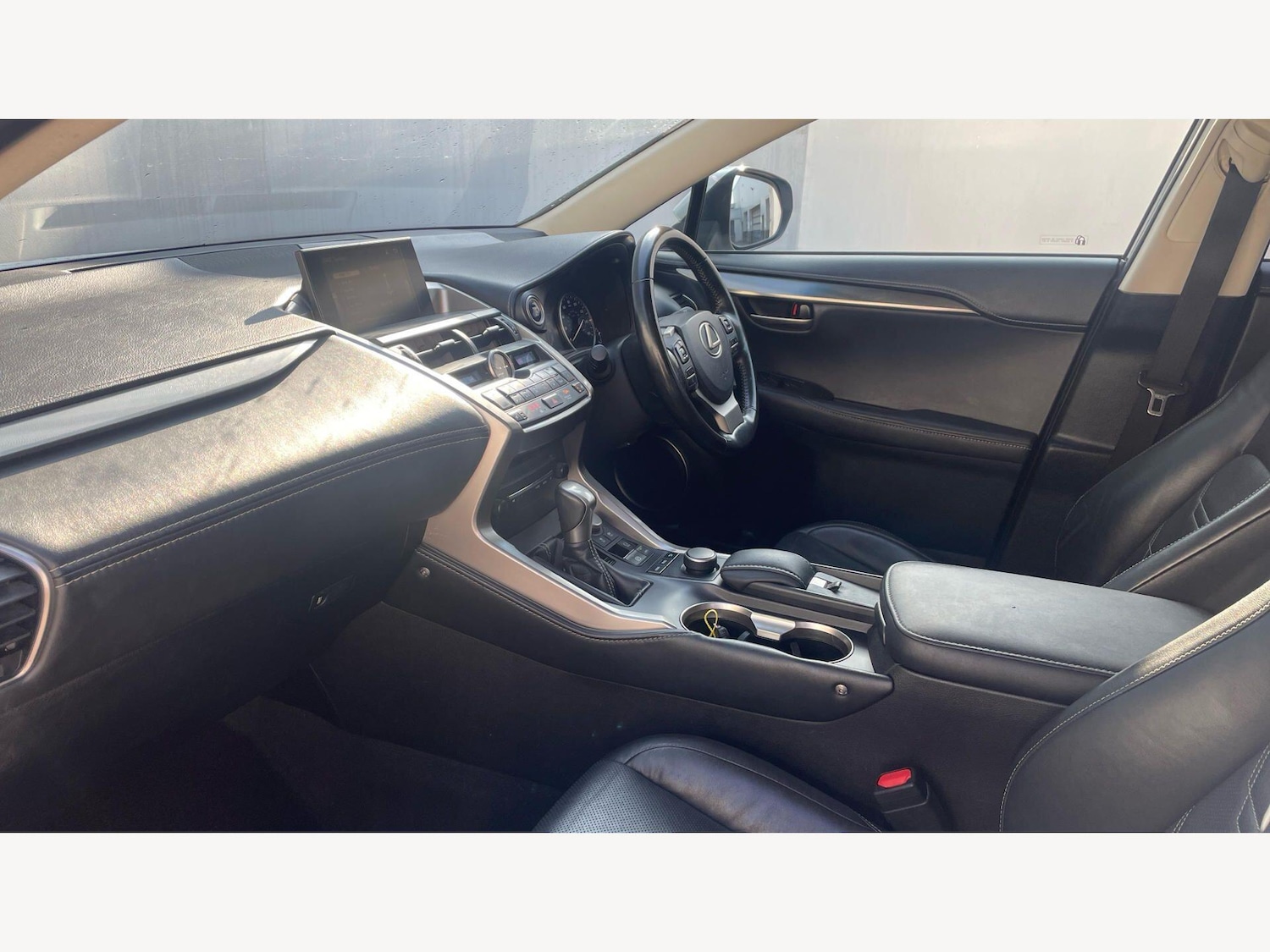 Used Lexus NX 2017 for sale - 77807693: Photo 8