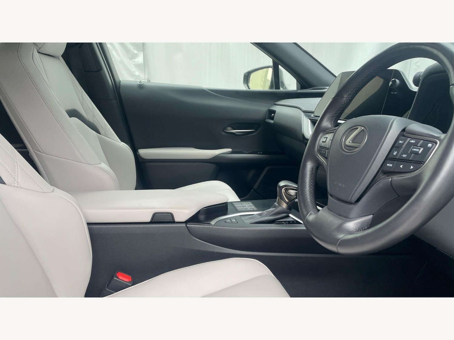 Used Lexus UX 2023 for sale - 77793758: Photo 15