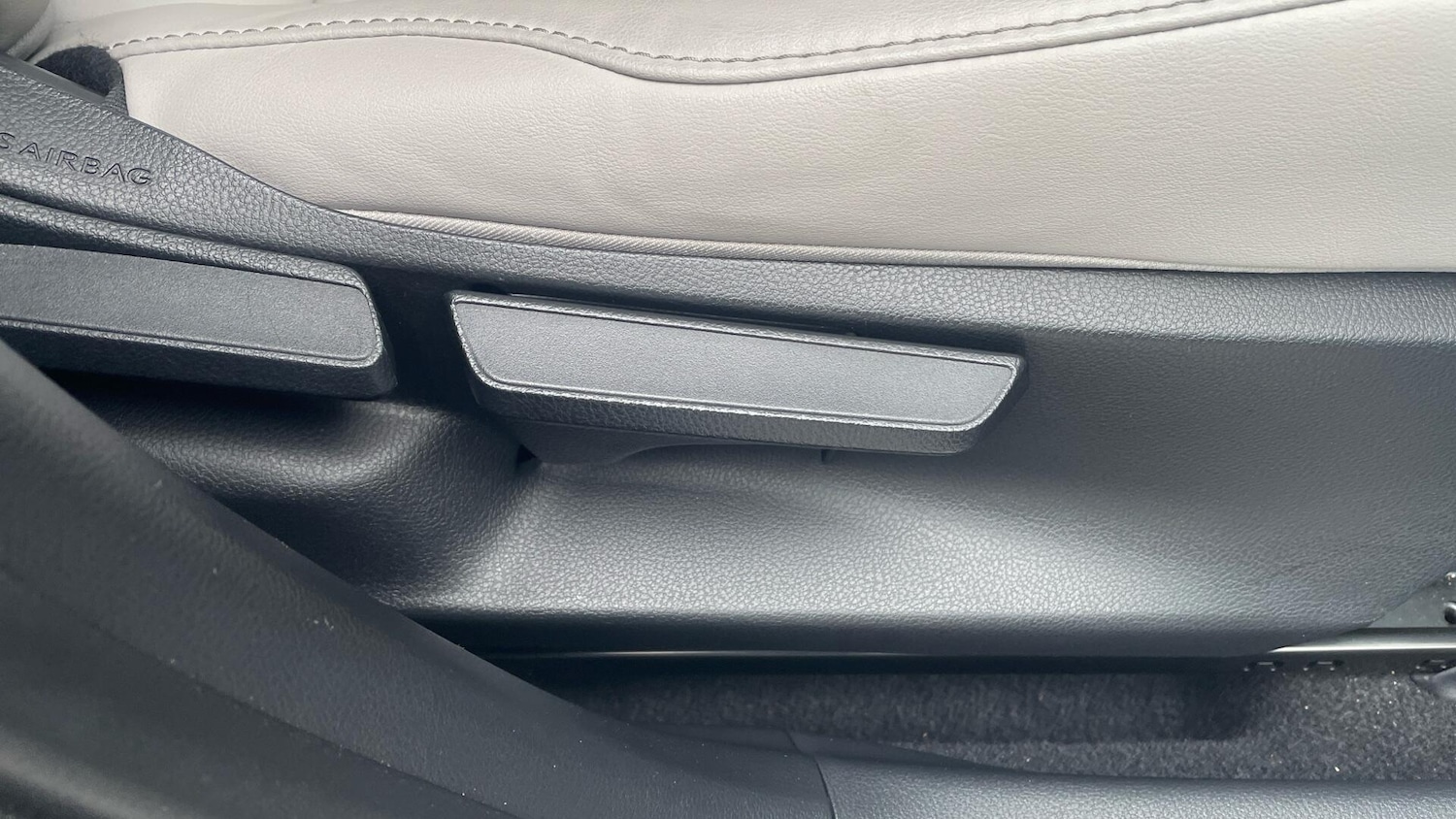 Used Lexus UX 2023 for sale - 77793758: Photo 33