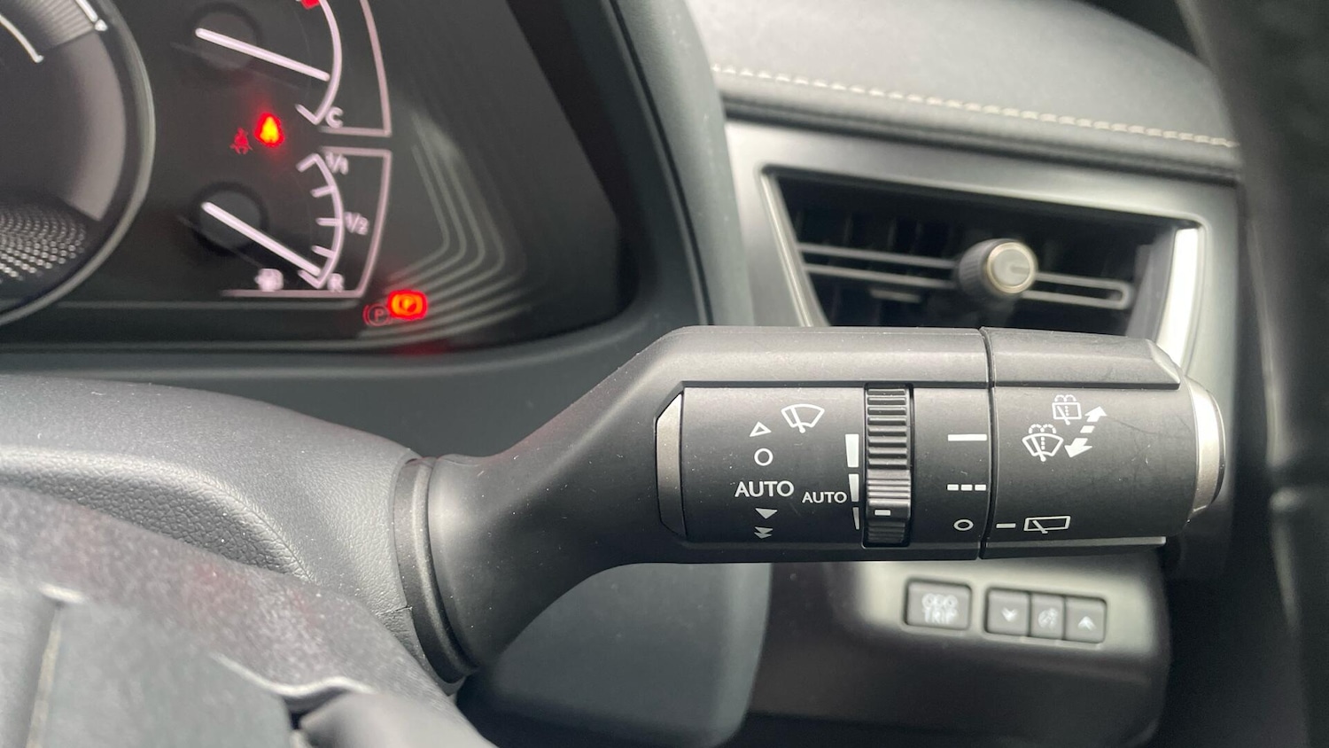 Used Lexus UX 2023 for sale - 77793758: Photo 42