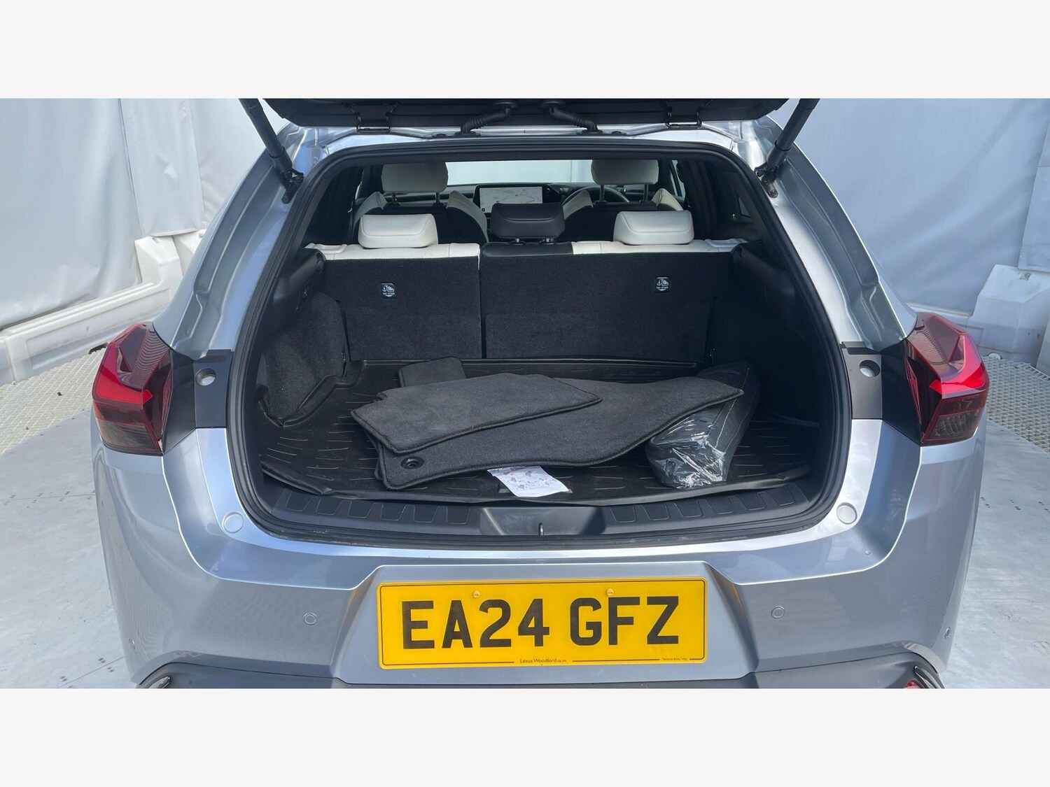 Used Lexus UX for sale - 78128081: Photo 16