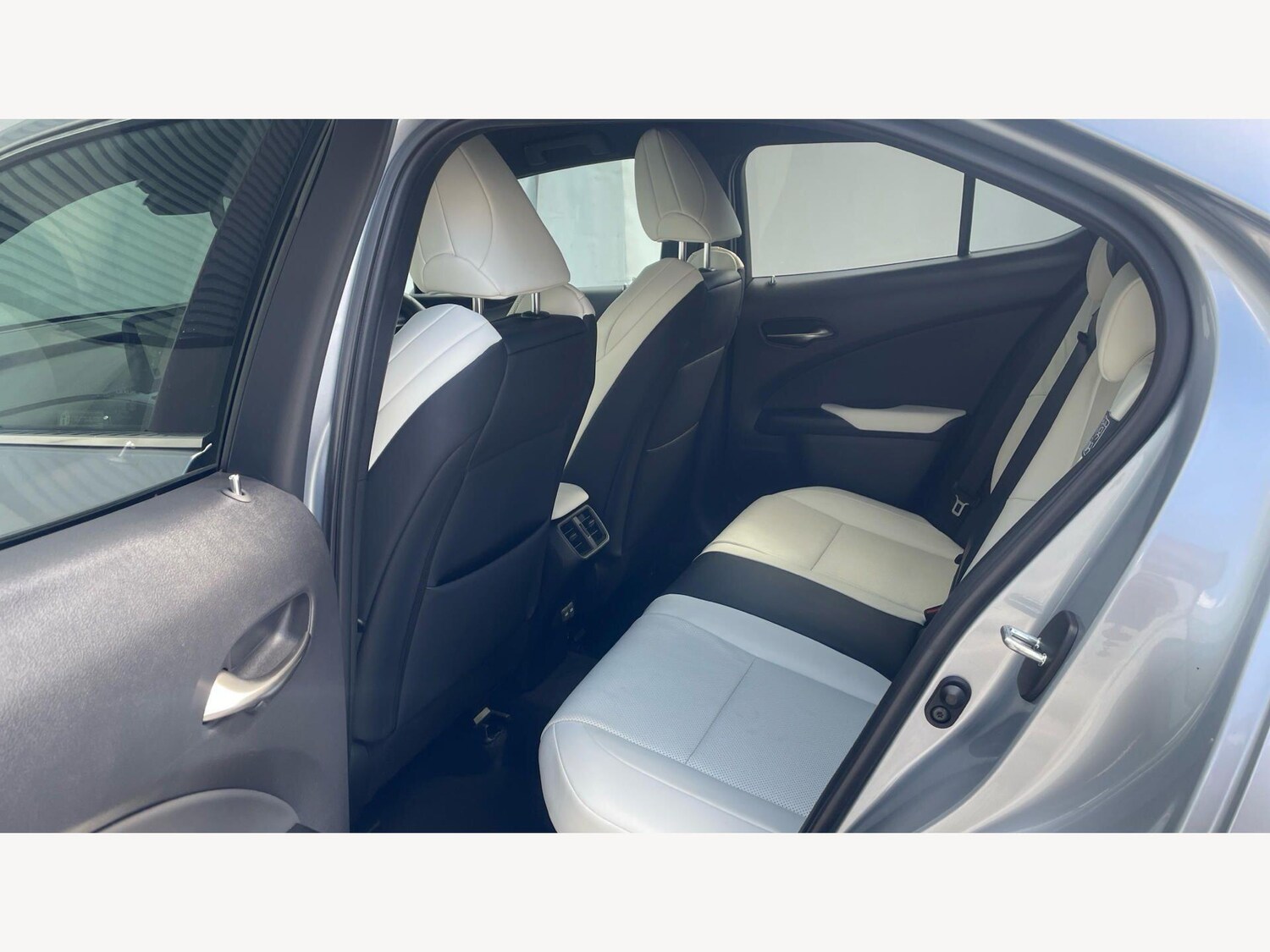 Used Lexus UX for sale - 78128081: Photo 18