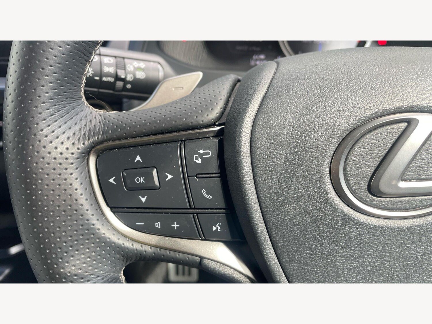 Used Lexus UX for sale - 78128081: Photo 23