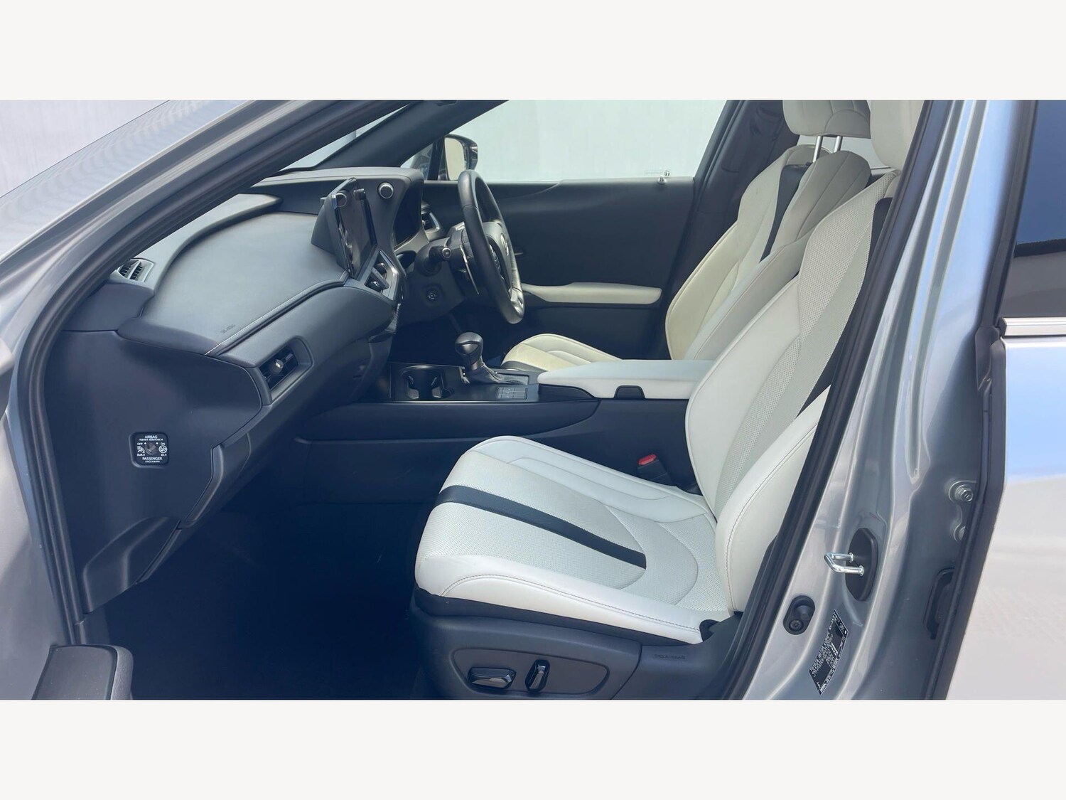 Used Lexus UX for sale - 78128081: Photo 8