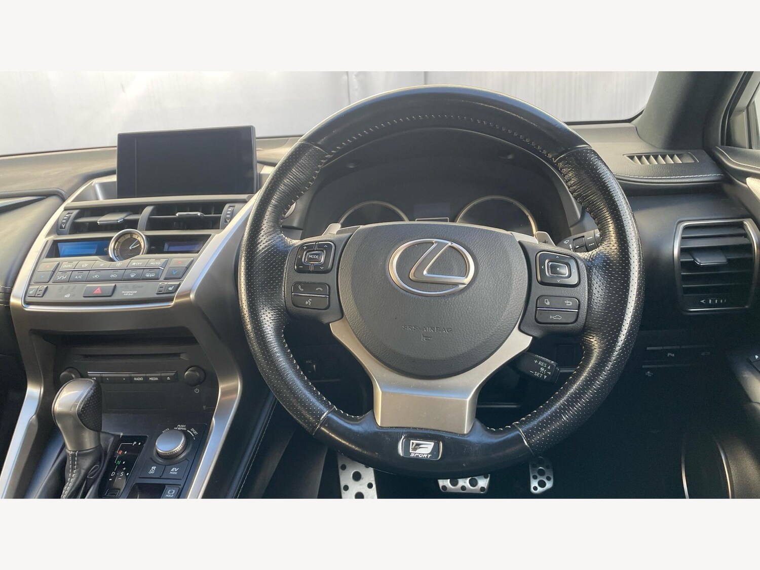 Used Lexus NX 2016 for sale - 76918538: Photo 10