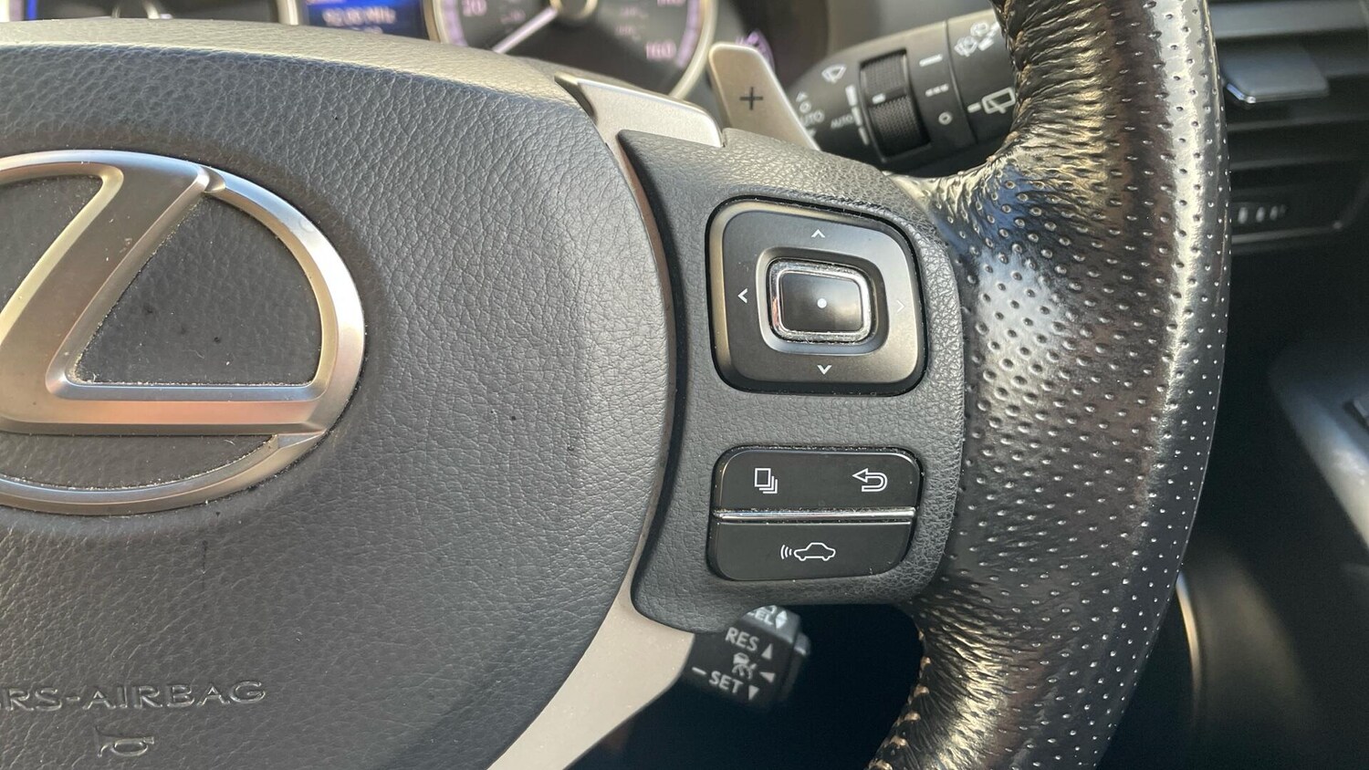 Used Lexus NX 2016 for sale - 76918538: Photo 37