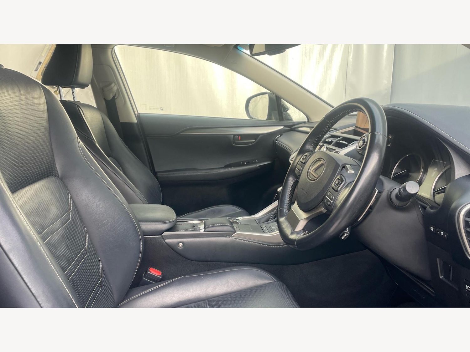 Used Lexus NX 2019 for sale - 77203980: Photo 15