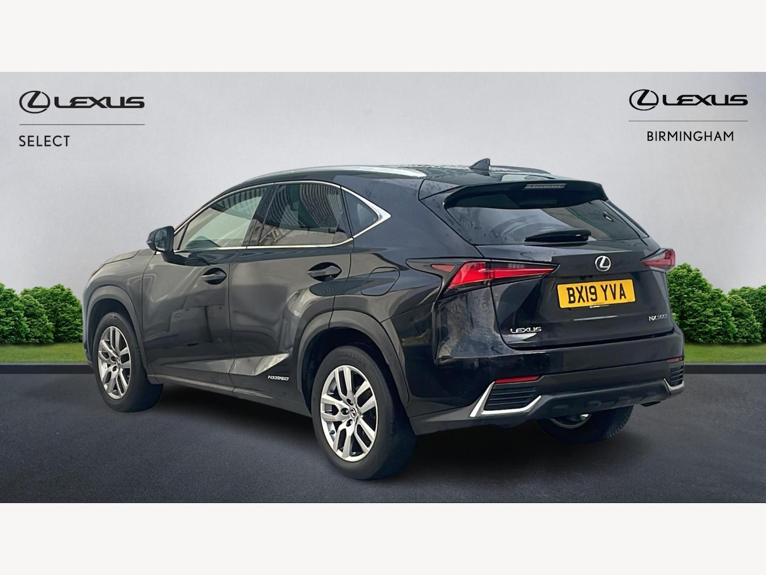 Used Lexus NX 2019 for sale - 77203980: Photo 2